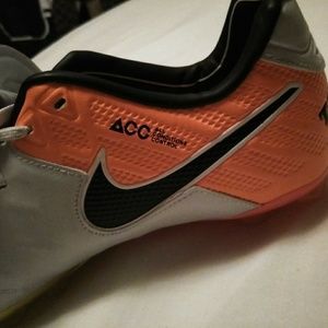 Nike ACC Tiempo soccer cleats